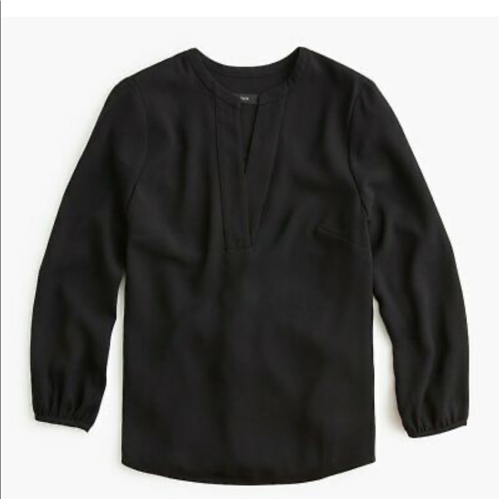 J Crew 365 crepe v neck top